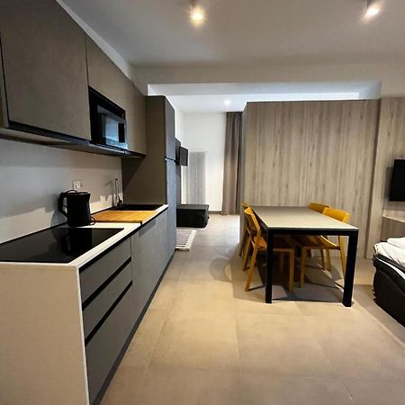 Bilo - Apartments For Rent Trento Exterior foto